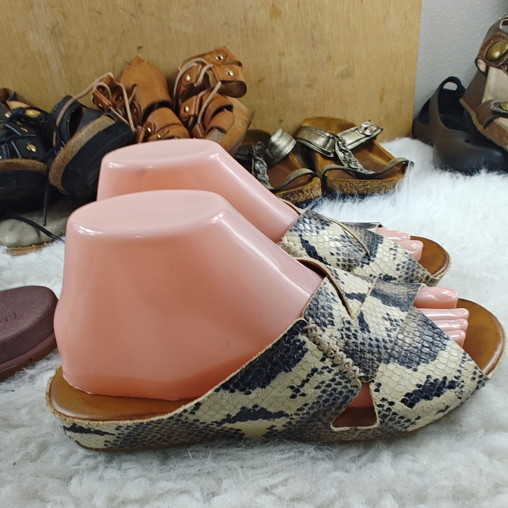 Johnston & Murphy Snake Print Leather + L.L. Bean Purple Slides  Bundle Size 8 - Picture 8 of 10